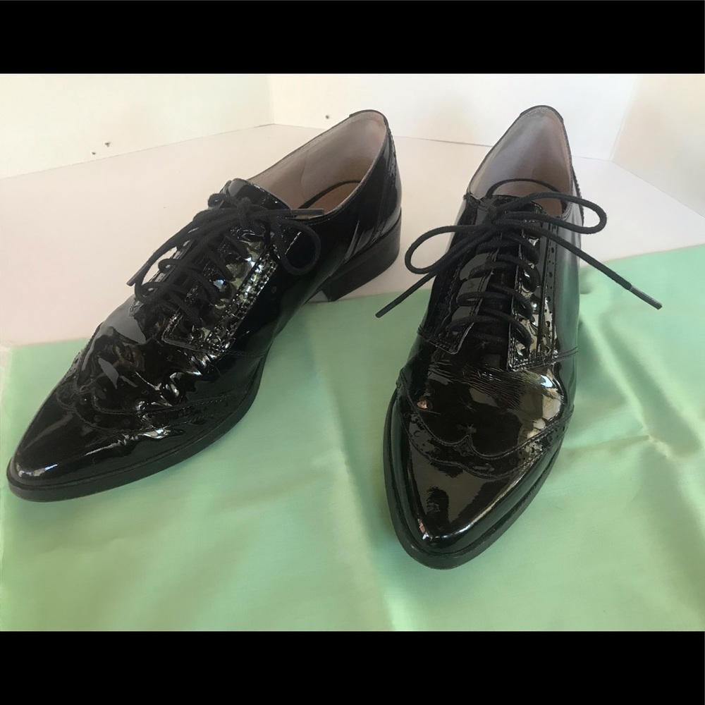 Louise et Cie black patent leather oxfords 10